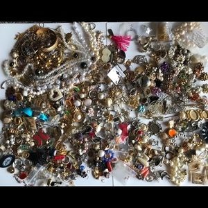 Lot of Jewelry. 0ver 6 lbs.